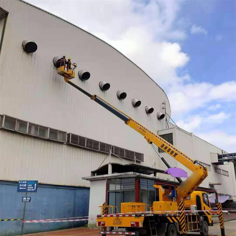 平武高空作业车出租服务：专业广告牌安装解决方案