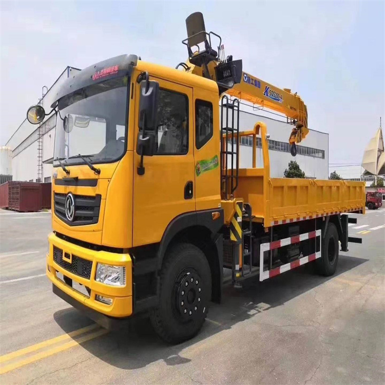 平武附近找一辆随车吊出租