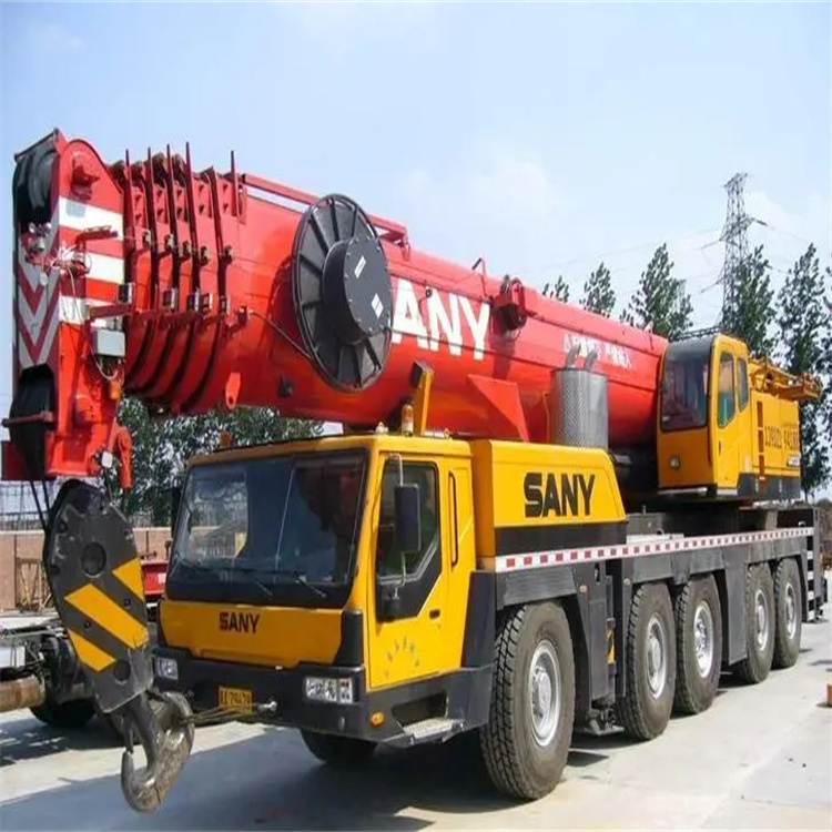 平武300吨吊车能吊多重